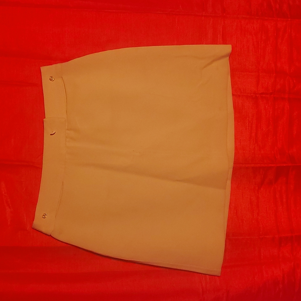 TRAFALUC BASIC COLLECTION MINI Skirt with pockets